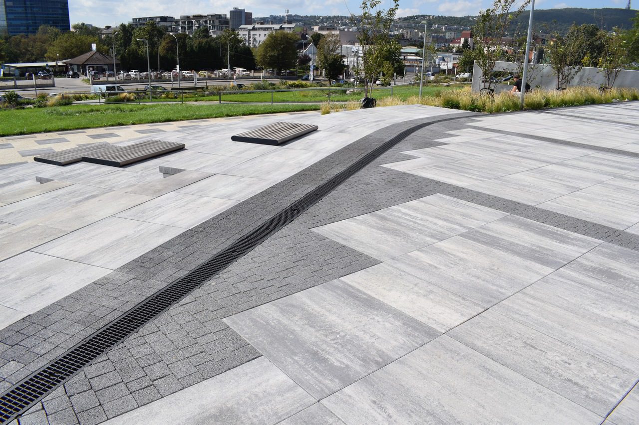 city stone design_betonove platne_inspiracie_bratislava_lakeside park_9