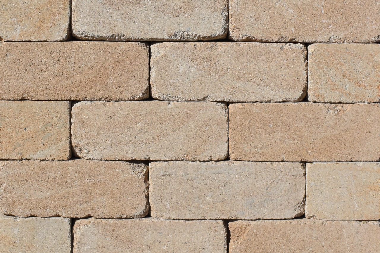 city stone design_typy povrchov_otlkany povrch_2025