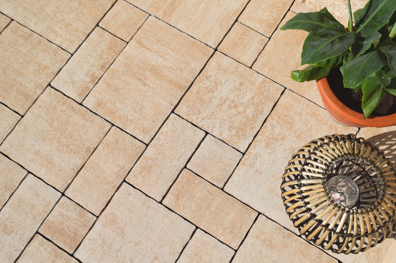 citystonedesign_betonova dlazba_villa nobile senso_latte betónová dlažba Villa Nobile senso, farba latte