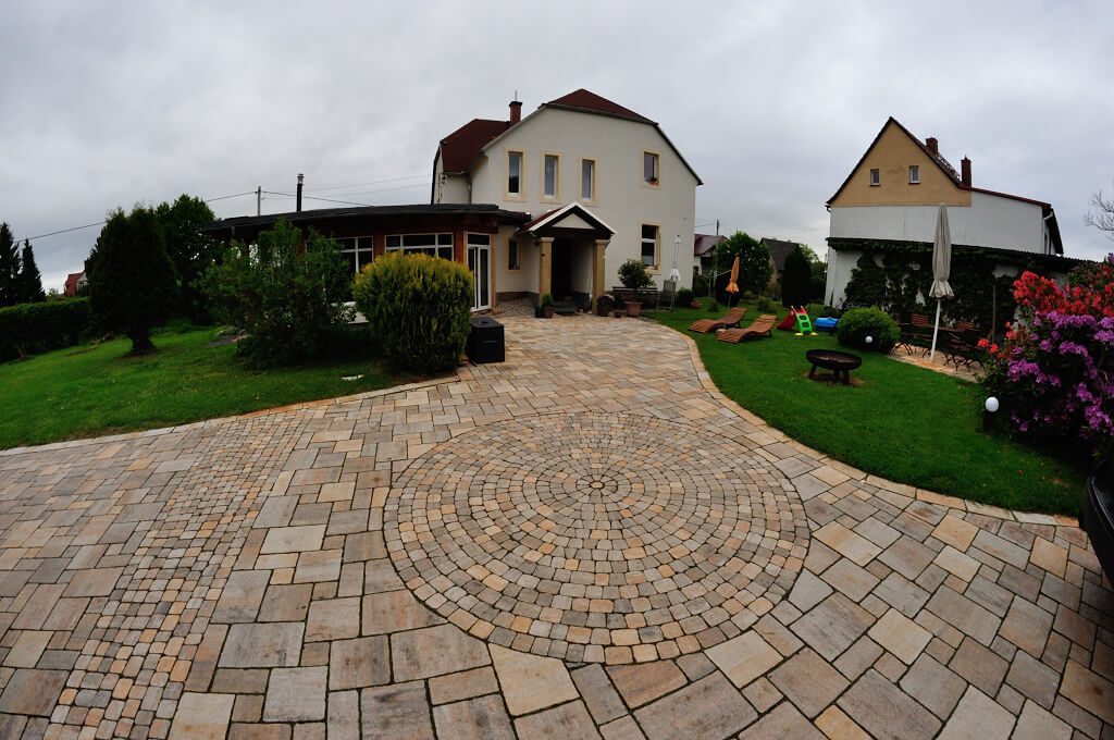 galeria_sukromny priestor_villa_nobile_antico_1 dlazba villa nobile