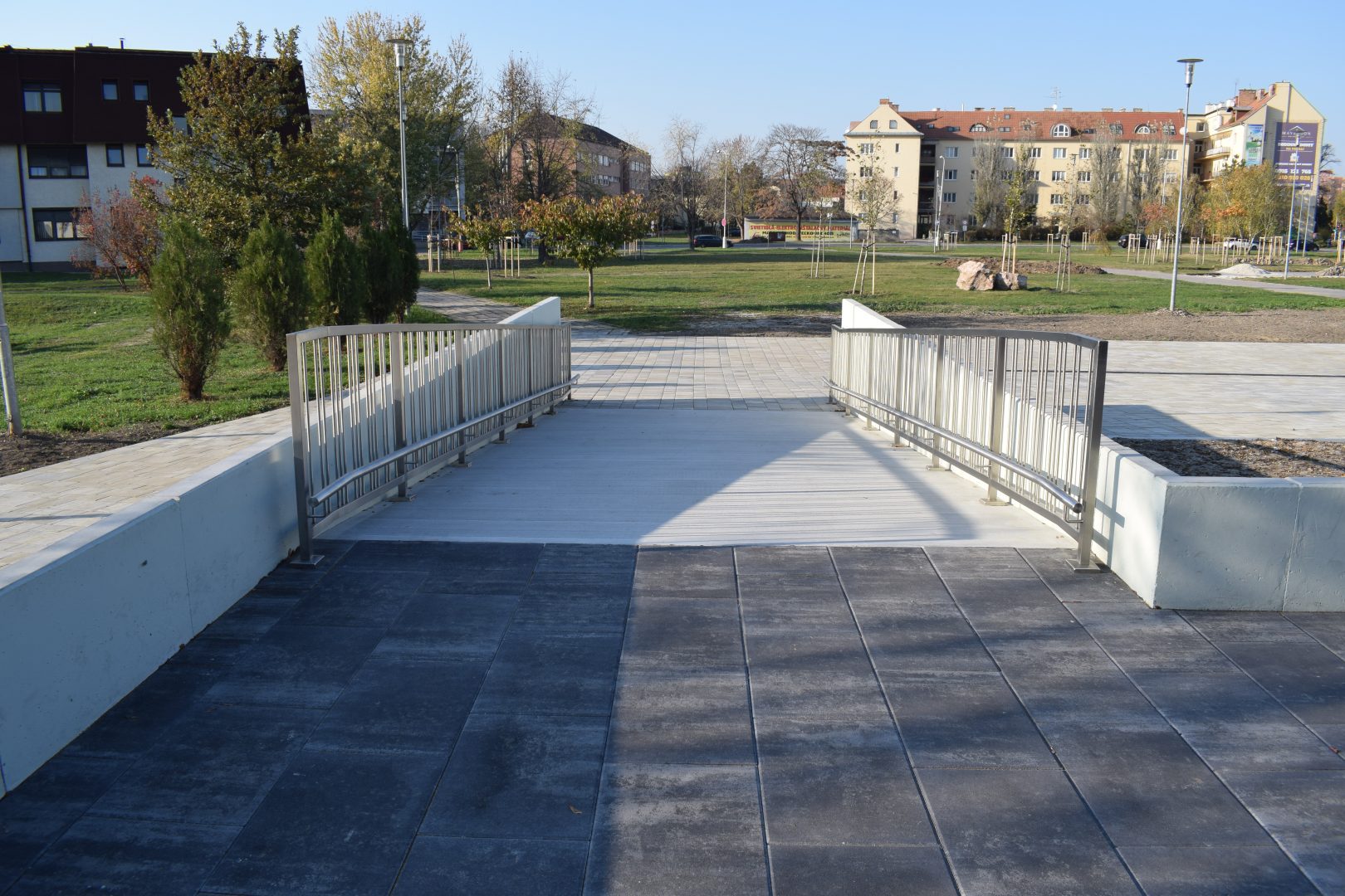 galeria_verejny priestor_platne terrazza naturo_black shadow